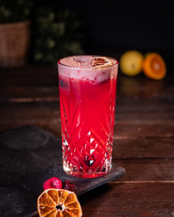 LIMONADA DE FRUTOS VERMELHOS